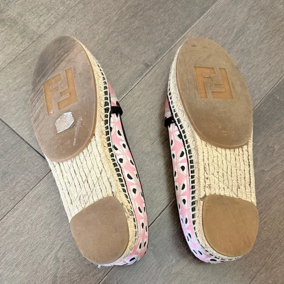 Fendi Geometric Pink and Black Espadrilles - Picture 2 of 2